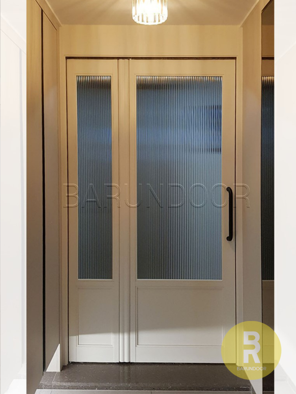 57번 폴딩스윙중문 고시형 밀크화이트 모루세로강화유리 // 현관중문,시공비포함,소음차단,반려견안전,맞춤제작,아파트빌라중문 1,080,000원