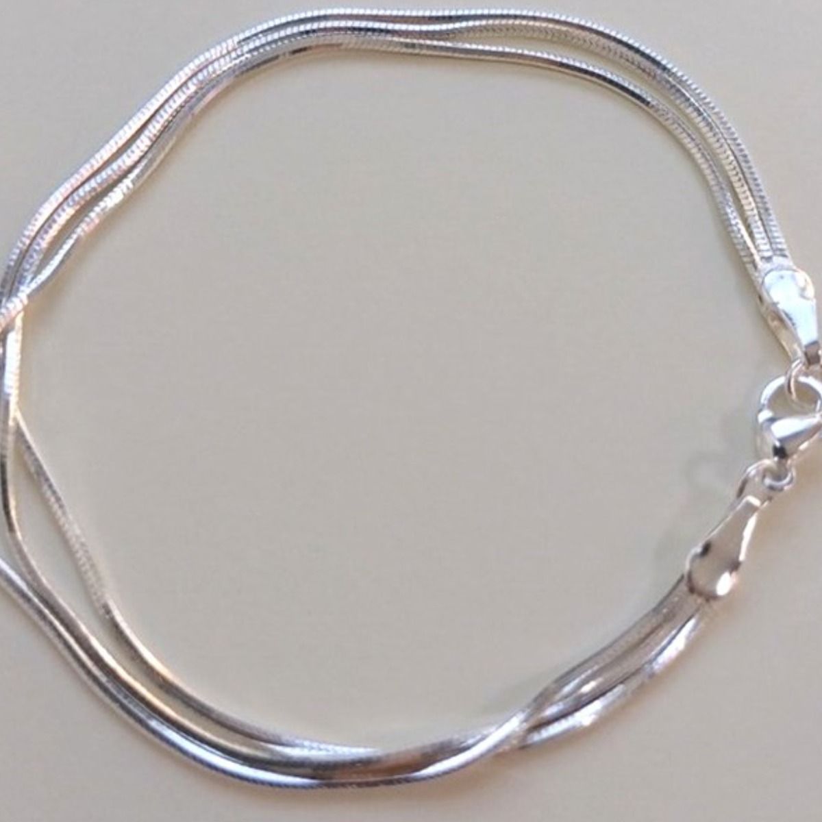 웰리나 3줄 뱀줄 은팔찌 + 물고기 반지 실버팔찌 크리스탈 반지 모녀반지 18,970원