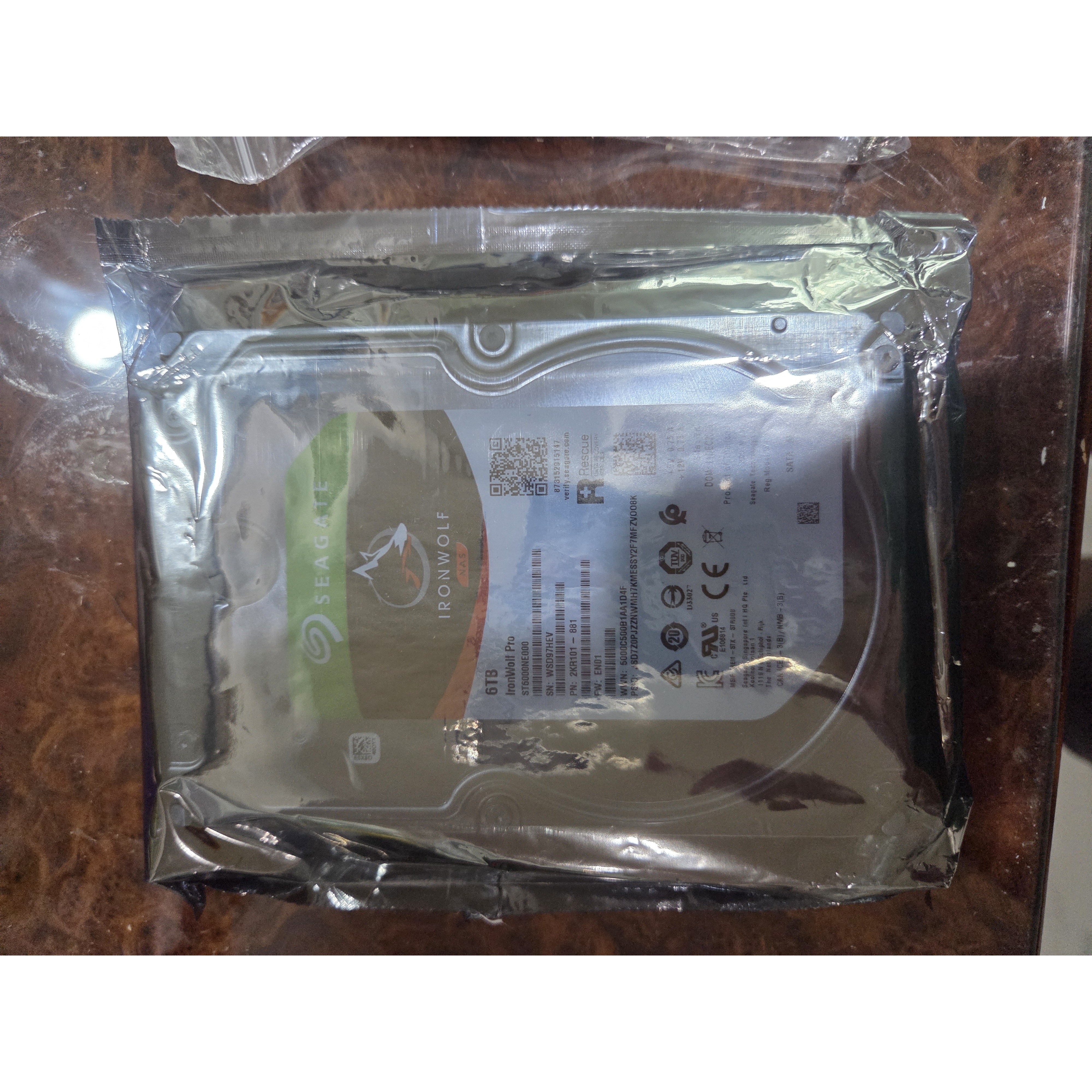 SEAGATE IRONWOLF PRO 6TB ST6000NE000 HDD NAS, ST6000NE000 / WSD97HEV, 6TB 294,000원