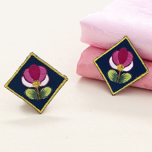 코하스아이디 한복 4각 튤립 자수장식 패치 6,230원