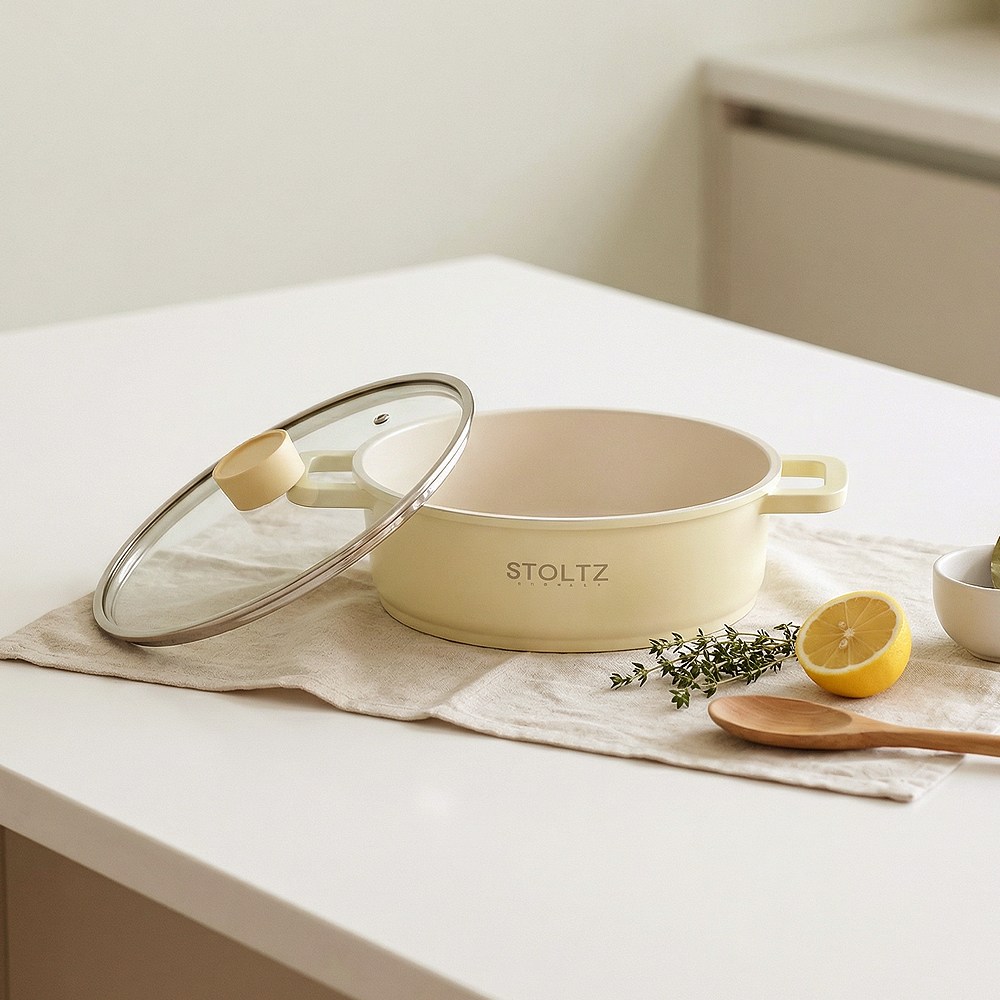 슈톨츠 머랭 쿡웨어 인덕션 전골냄비 24cm 국내생산 통주물 냄비, 레몬머랭, 24cm 38,900원