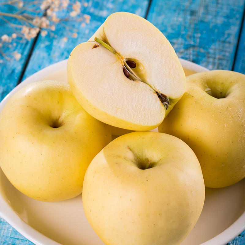 [한정세일]꿀듬뿍 고당도 시나노골드 황금사과 못난이사과, 1박스, 10kg 30,500원