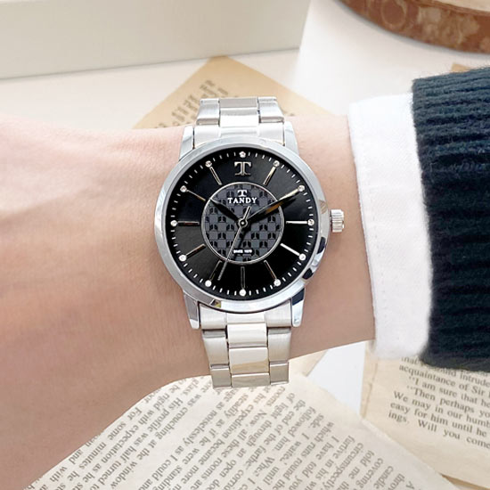 [TANDY] 탠디 시그니쳐 럭셔리 메탈 손목시계(오스트리아 스톤 식입) T-3915 남성용 3종중 택1(탠디 쇼핑백 증정) 89,000원