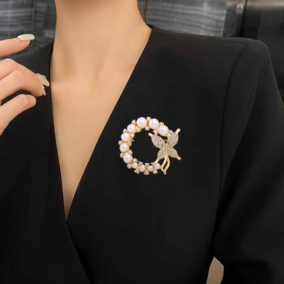 NXNA 14K 골드 진주 나비 브로치 여자 옷 액세서리 도금 선물용 CS-XZ006 34,000원
