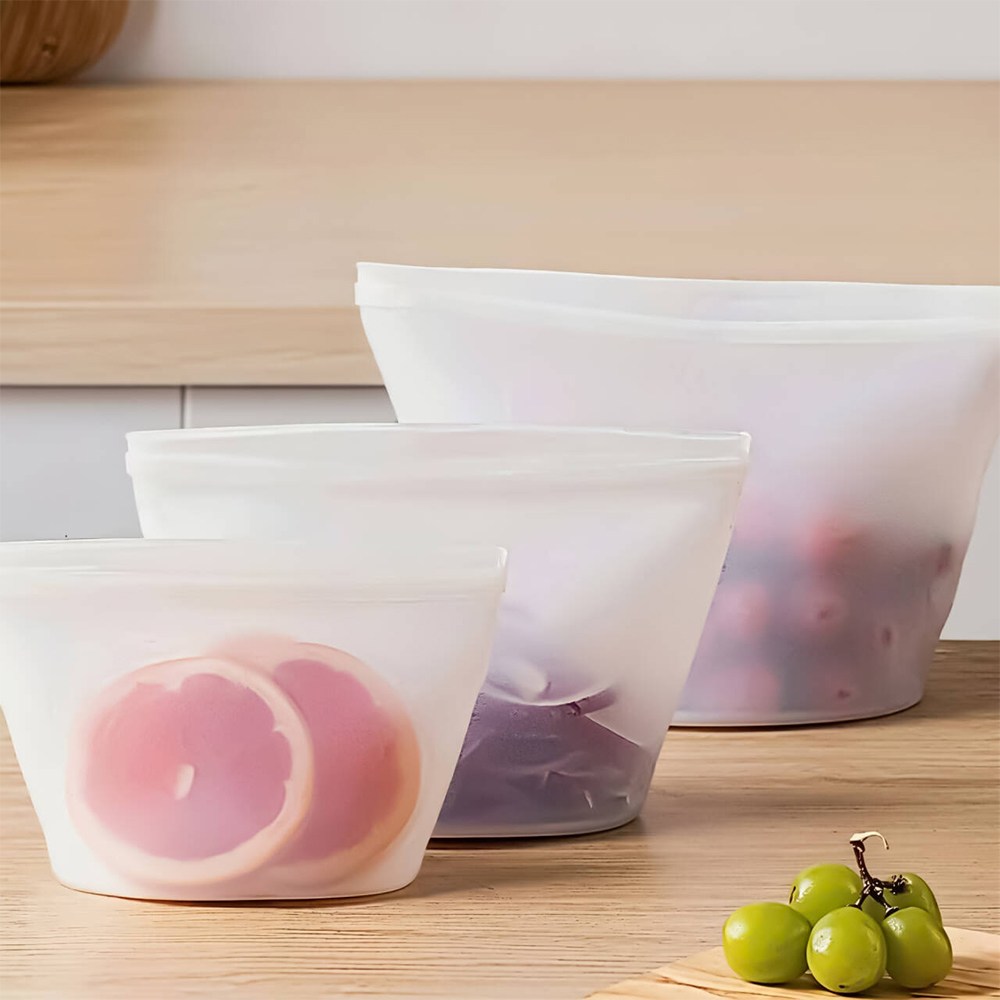 투데이리빙 3개입 세트 프리미엄 실리콘 지퍼백 다회용 3종 밀폐 용기 500 1000 1500 다용도 스탠드 실리콘백 냉장고 정리 스탠딩 저장팩 전자렌지 전자레인지 사용 가능 9,900원