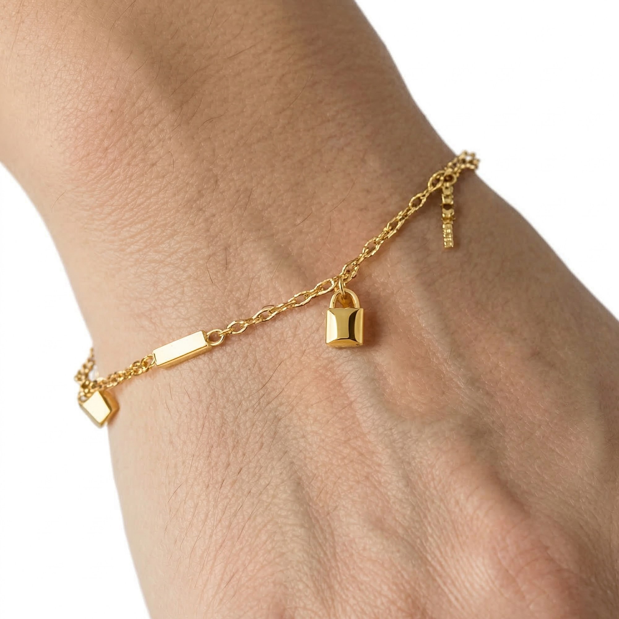 [18K 금도금] 미국 아마존 스테디셀러 르포렘 18K 골드도금 써지컬스틸 여성팔찌 레이어드 스네이크 헤링본 박스 줄 로프 체인 26,800원