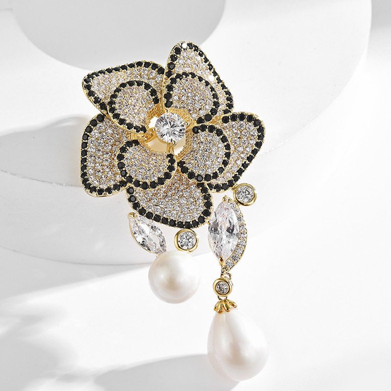 동백 진주 브로치 고퀄리티 페미닌의 럭셔리 스타일 브로치 액세서리 명절 선물 장식 단추 25,000원