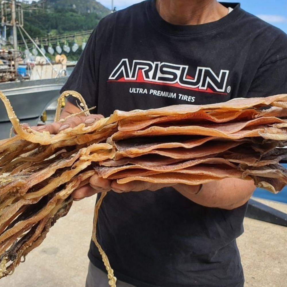 건오징어 국내산 마른오징어 한축, 1개, 한축 800g 20미 77,000원