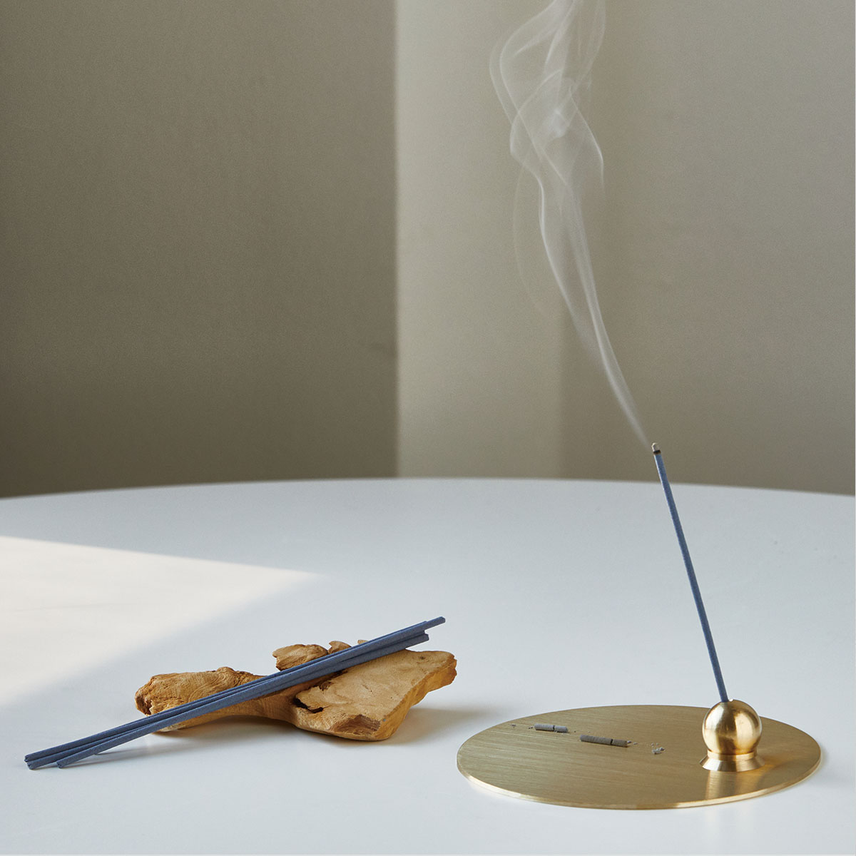 황동 동글이 인센스홀더 향꽂이(이니셜각인) 28,400원