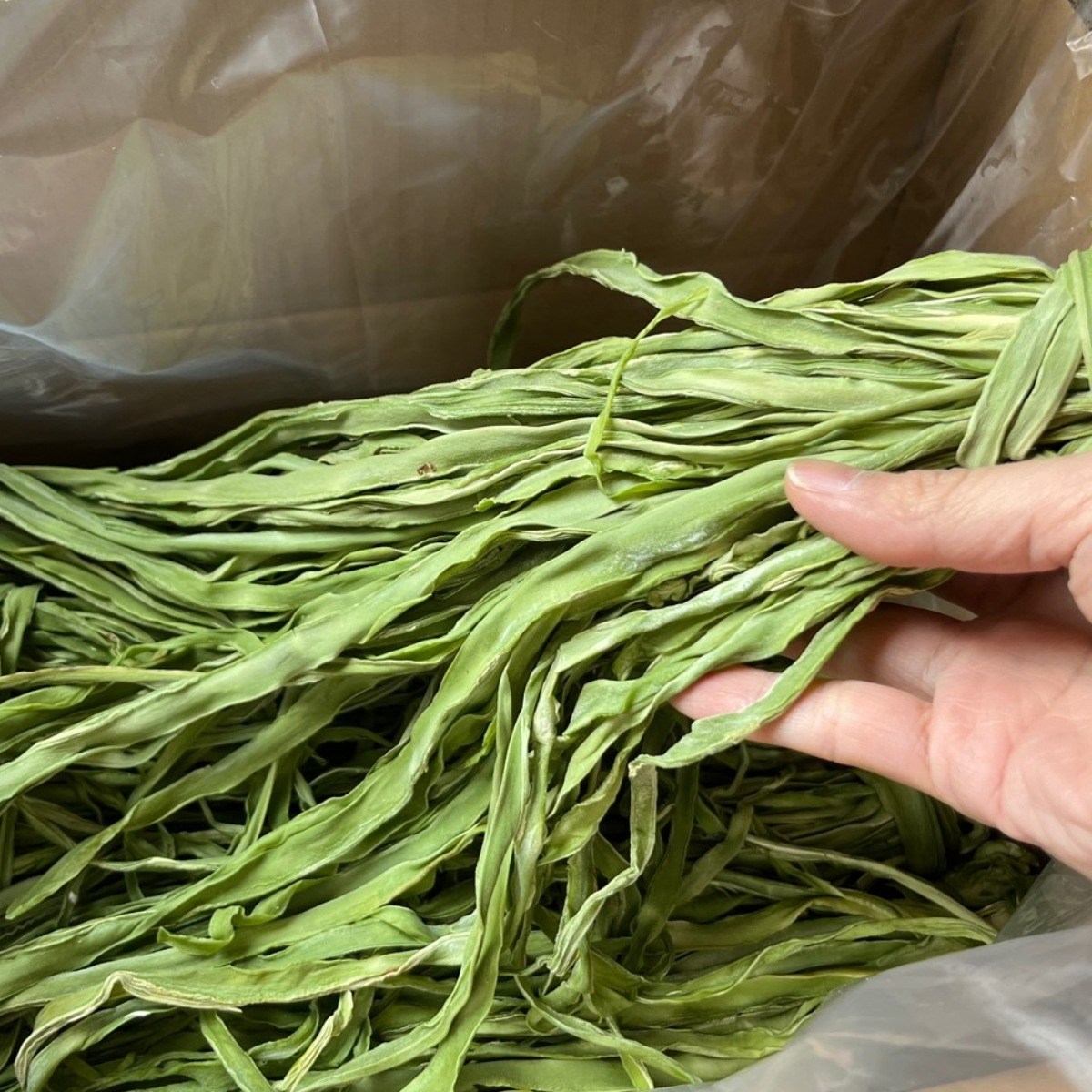 말린 줄기상추 건 궁채 줄기 나물 산상추 건나물 1KG 중국산, 1개, 1kg 27,500원