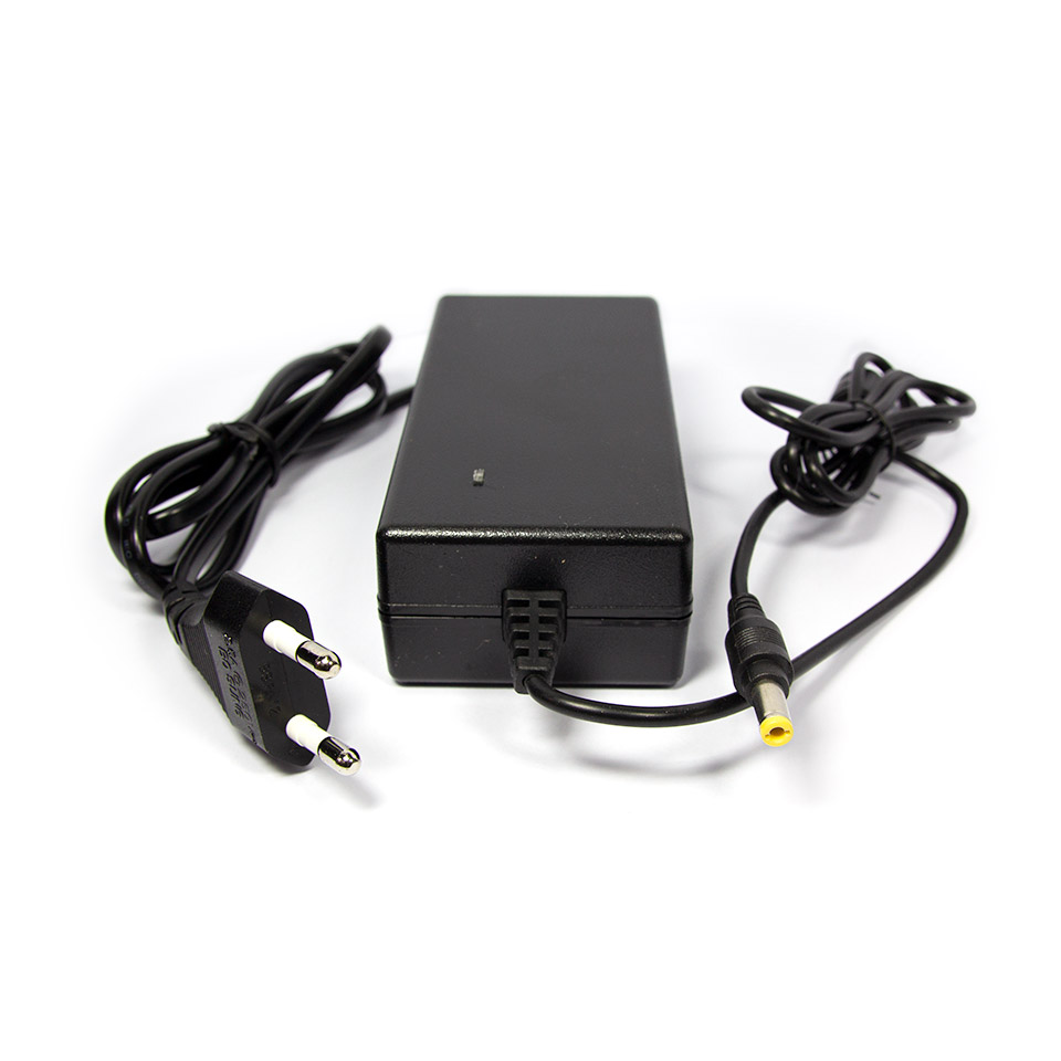 솔탑 국산 일체형 어댑터 12V 5A 16,500원