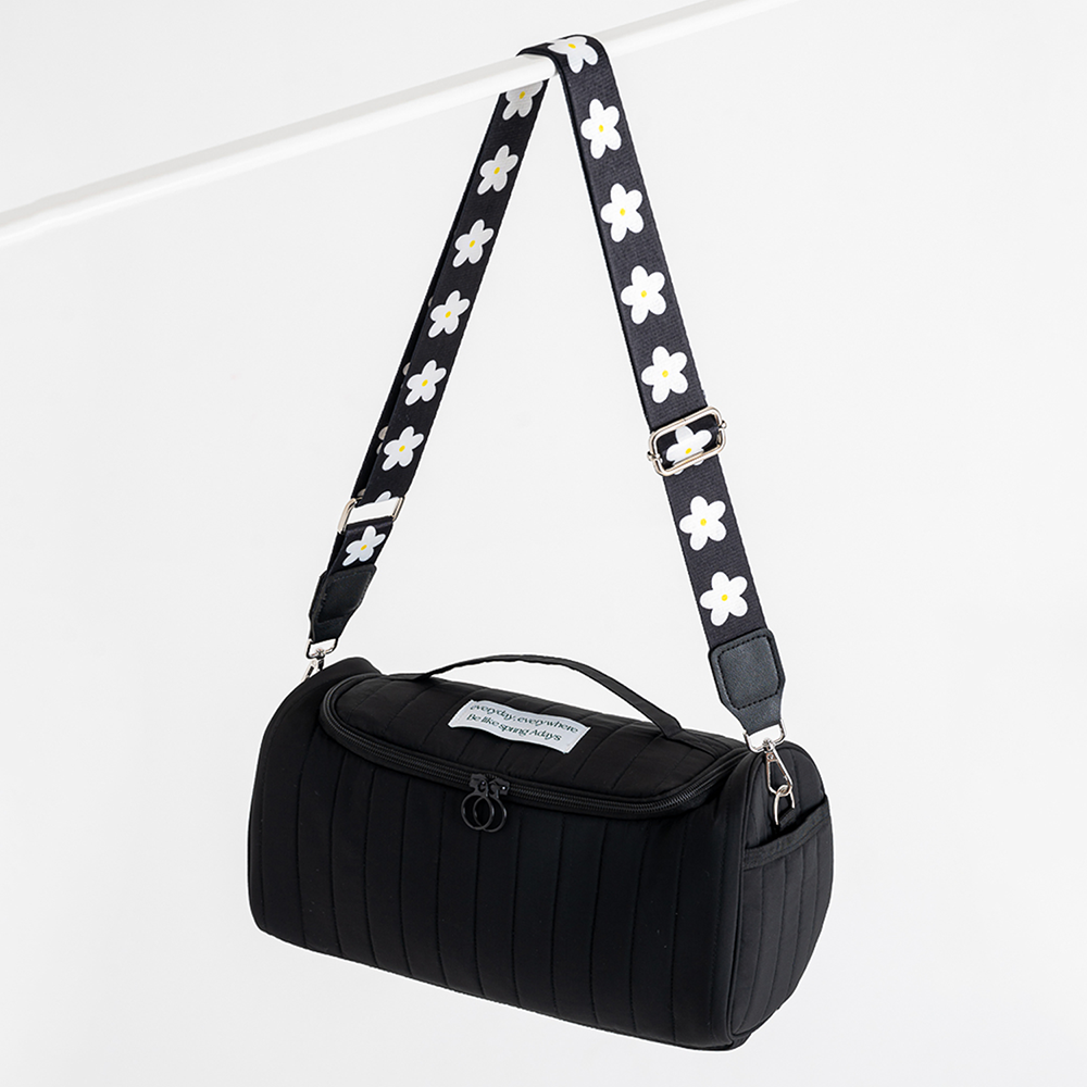 어데이즈 여행용 파우치 화장품 고데기 가방, 블랙+플라워스트랩+벨크로고리 38,900원