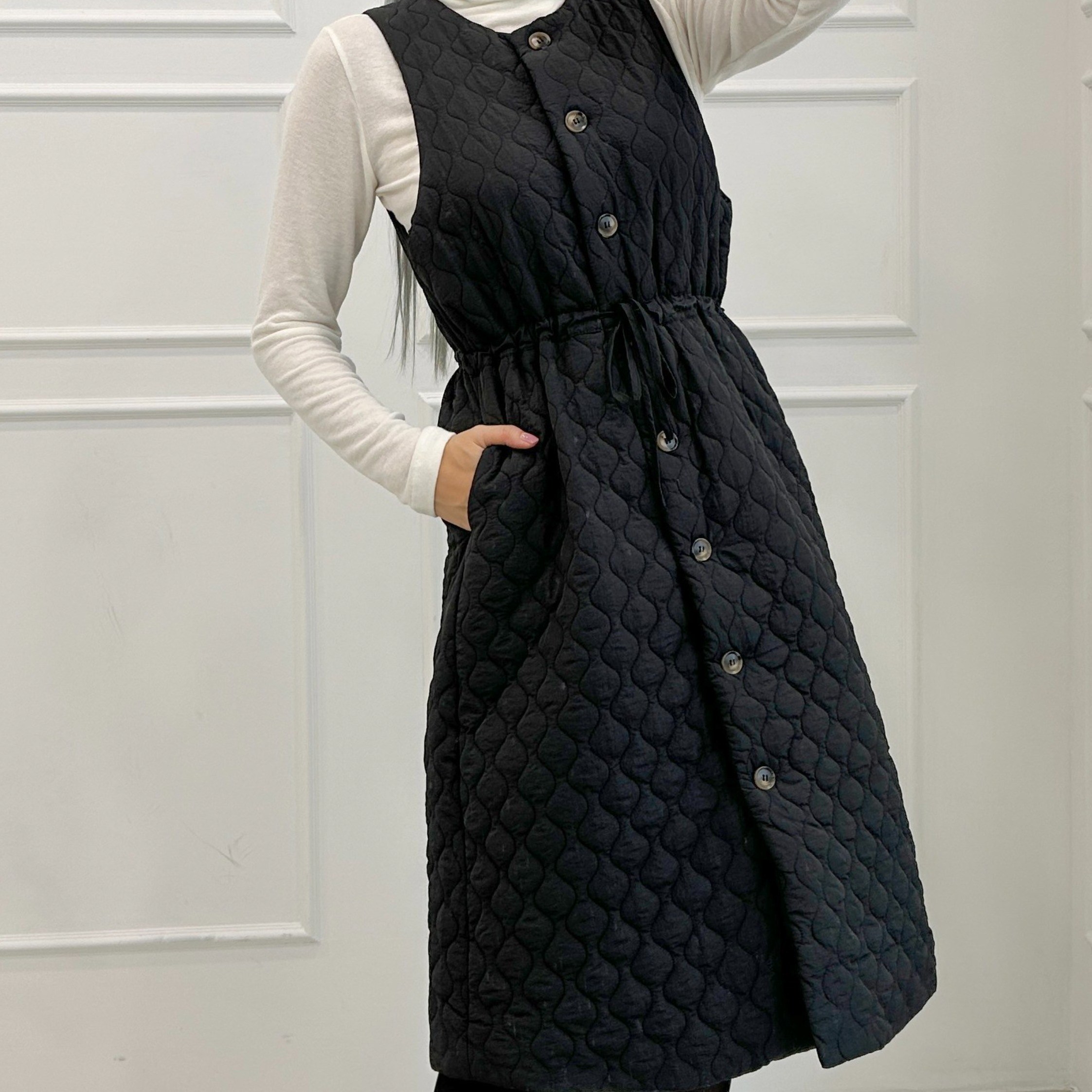 흰 갈매기 샵 A라인뷔스티 누빔 퀼팅 롱원피스 39,000원