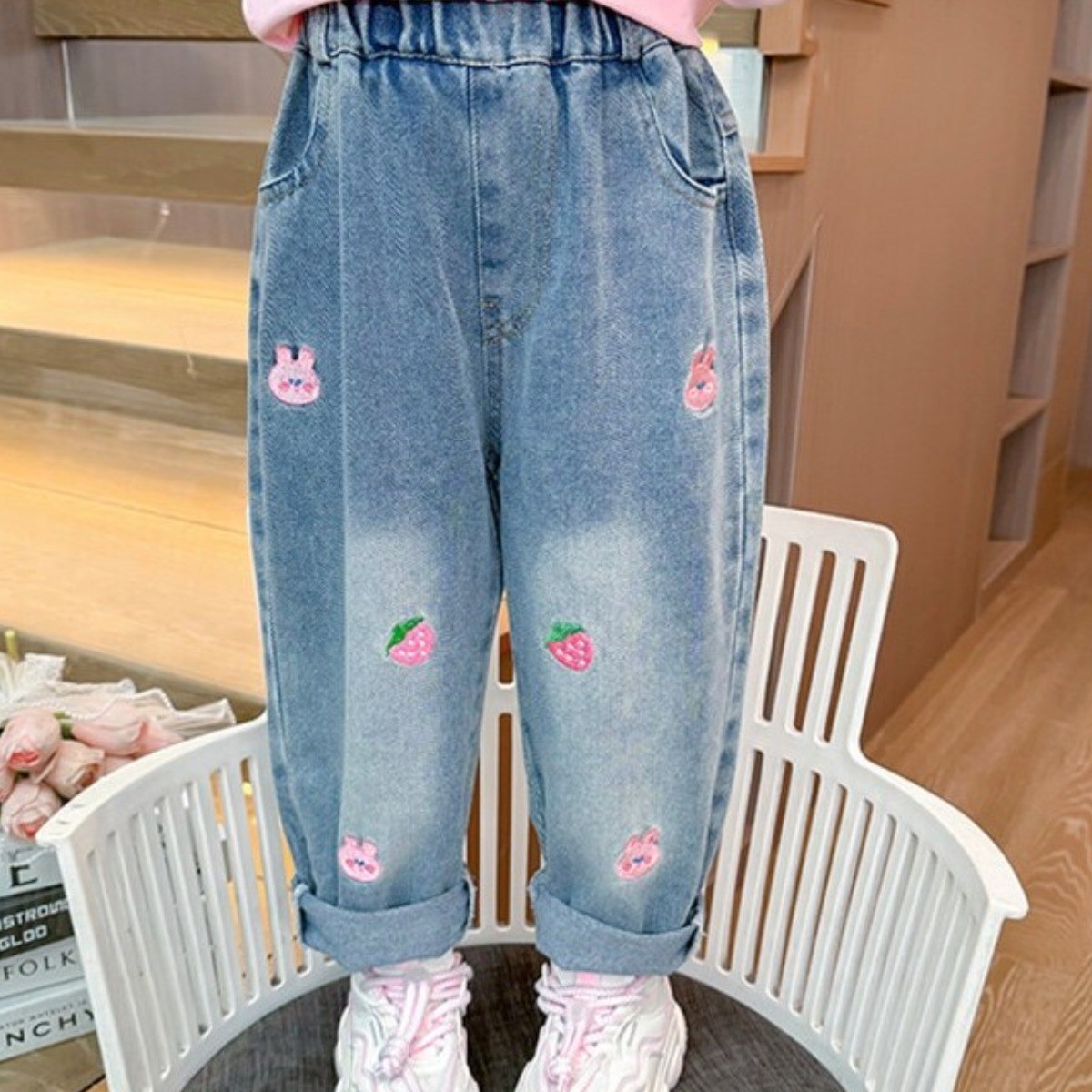 에이치제이 귀염뽀짝 유아 청바지 캐릭터청바지 18,900원