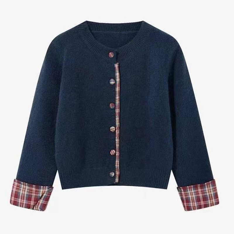 TIMEPURE 여성용 봄가을 레이어드 가디건 체크 패턴과 둥근 넥라인 디자인으로 완성된 세련된 두 가지 디자인이 결합된 니트 가디건 34,800원