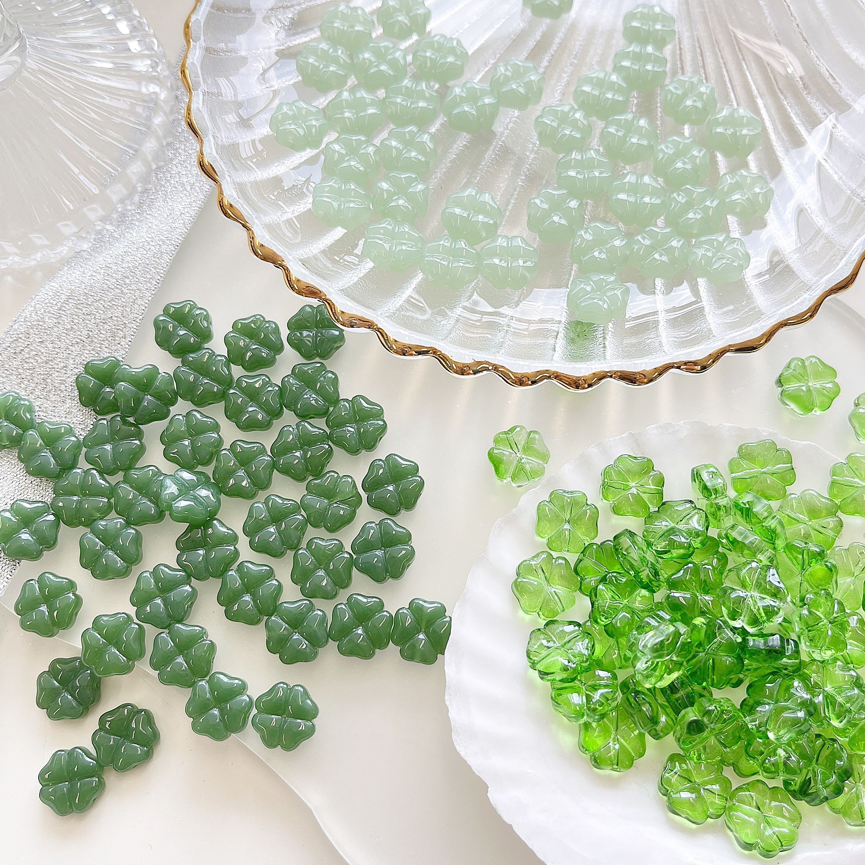 [6개]관통형 10mm 글래스 네잎클로버 3종 3-13-1 클로버비즈 비즈 키링만들기재료, 1개 1,000원