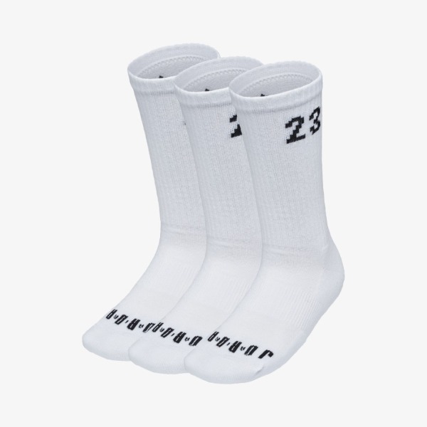 나이키 양말 조던 에센셜 크루양말 3켤레 DA5718-100 27,000원