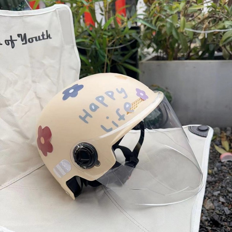 3c해피유통 헬멧 헬멧 바이크 헬멧 사계절 공용 jhlmy 13,260원