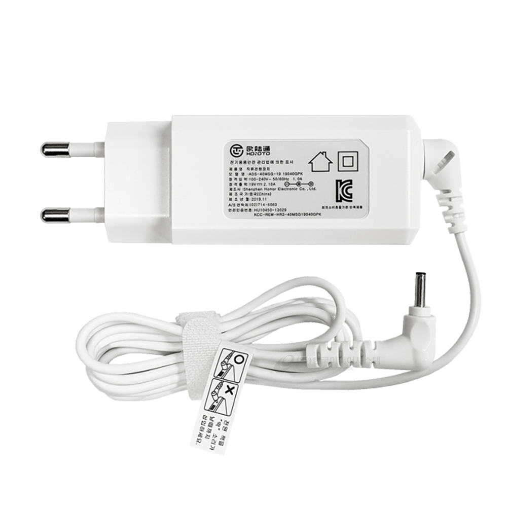 LG 그램 호환 충전기 19V 2.1A 연결잭 직경 3.0X1.1mm EAY63128601 EAY63848601 EAY63848602 11,800원