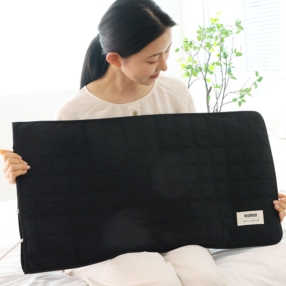 테슬테즐 그래핀 탄소 초경량 전기 온열 찜질기, 블랙퀼팅, Tsz-L70 44,900원