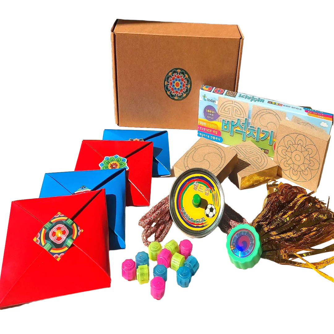 다가가다 전통놀이 5종세트 비석 딱지 공기 제기 팽이 오징어게임 추억 민속놀이, 1세트 19,900원