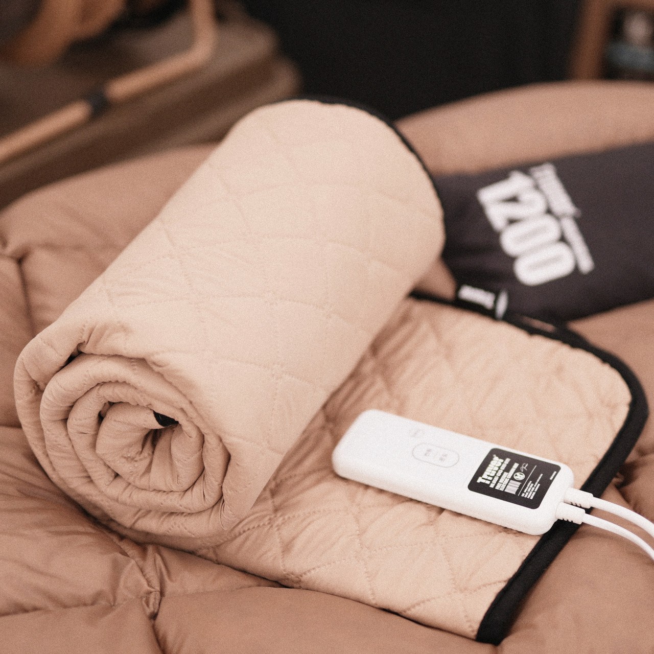 트루버 캠핑 전기장판 싱글 여행용 프리볼트 미니 전기매트 1인용 전기요 69,000원