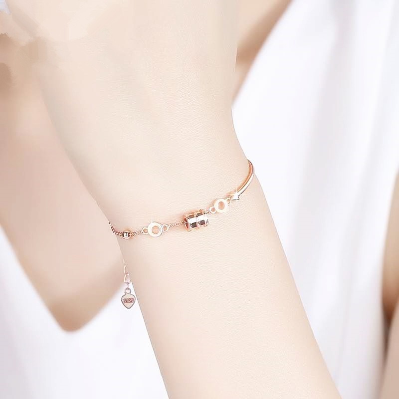 Ramlove 14k 팔찌로 럭셔리하고 귀족의 예물 도금 CLX-SP73 59,000원