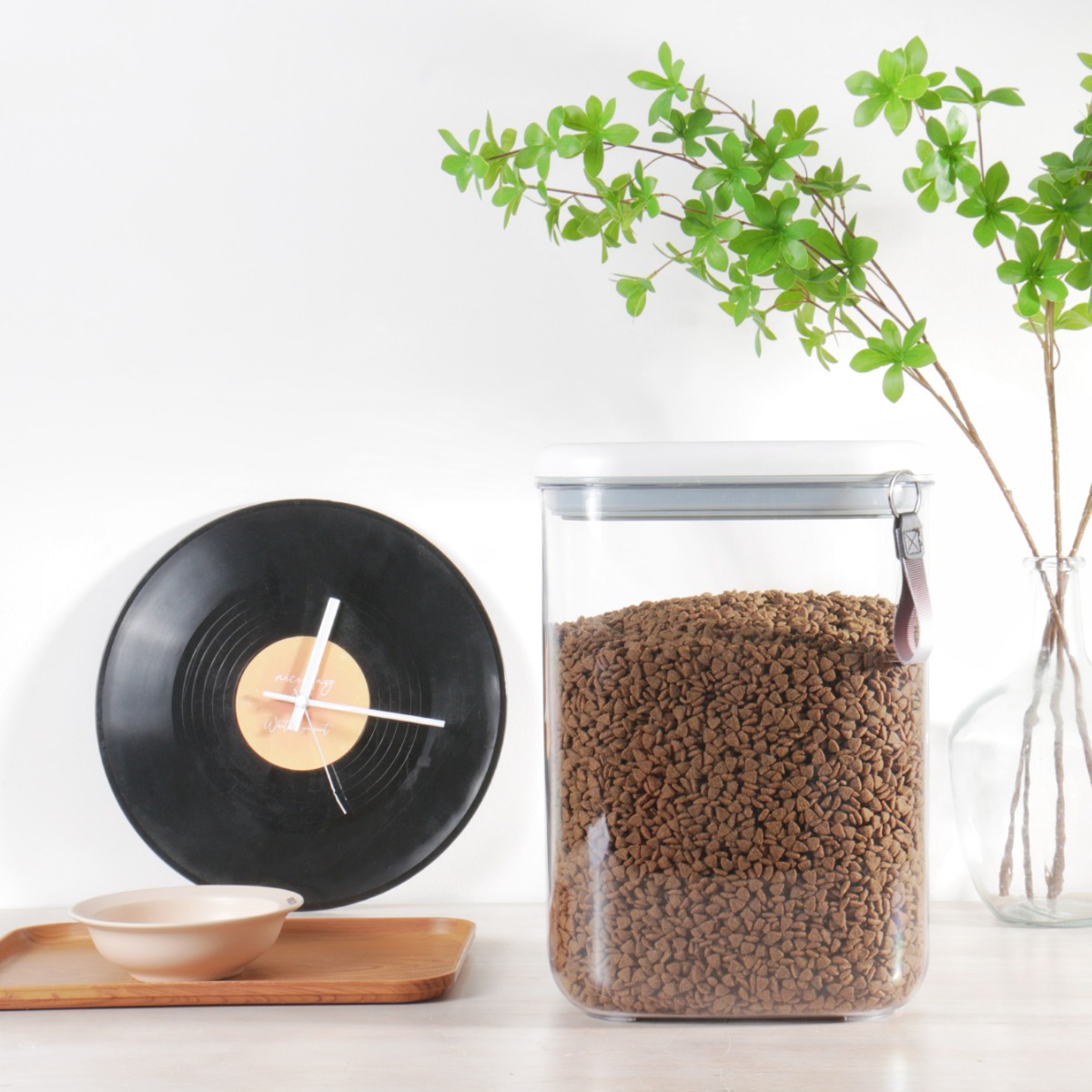 모이쯔 강아지 고양이 진공 사료통, 투명 39,000원