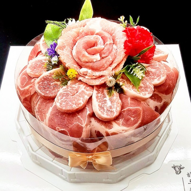 하루정육] 한돈케이크 1400g 모듬구이세트 선물용 고기케익, 1세트 89,800원