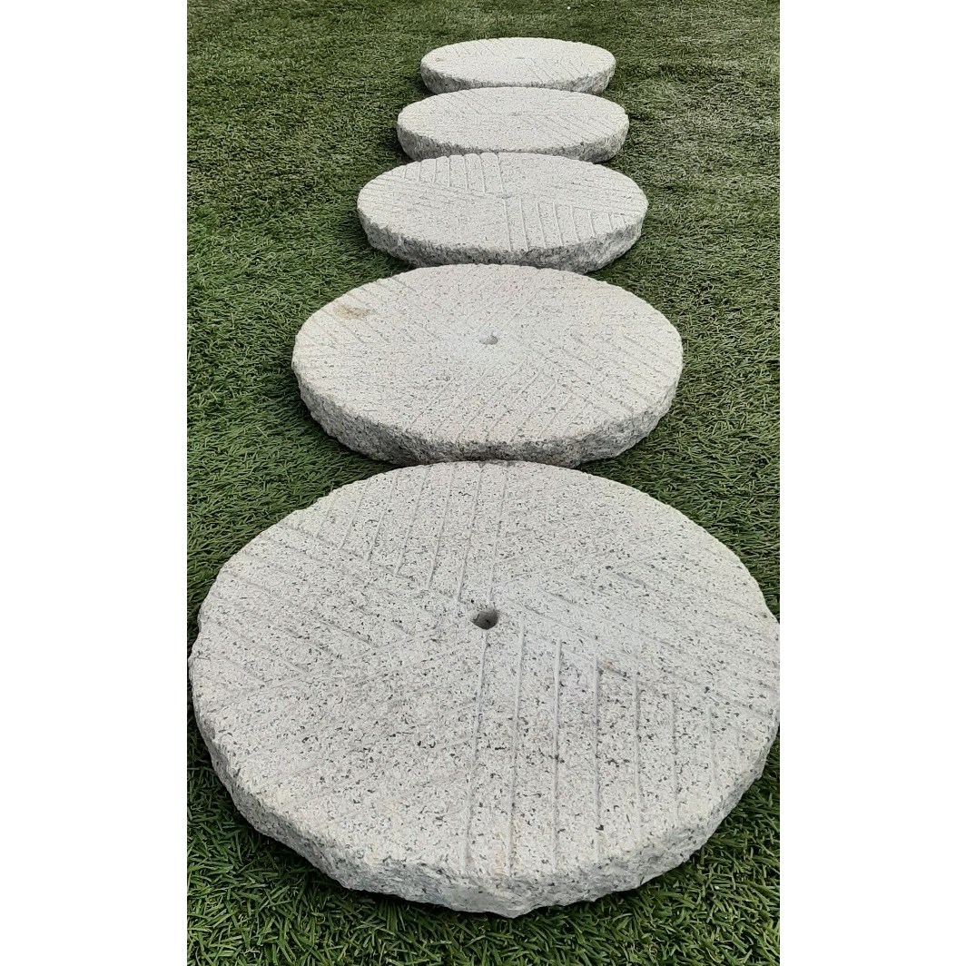 [레드조경]  화강석 빗살무늬 40cm 두께 5cm 699,740원
