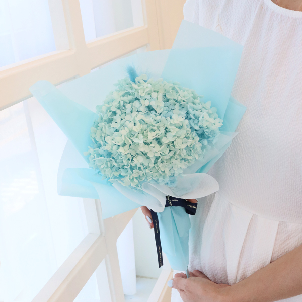 모리앤 생화 한아름수국 프리저브드 꽃다발 + 기프트쇼핑백 세트 25,800원