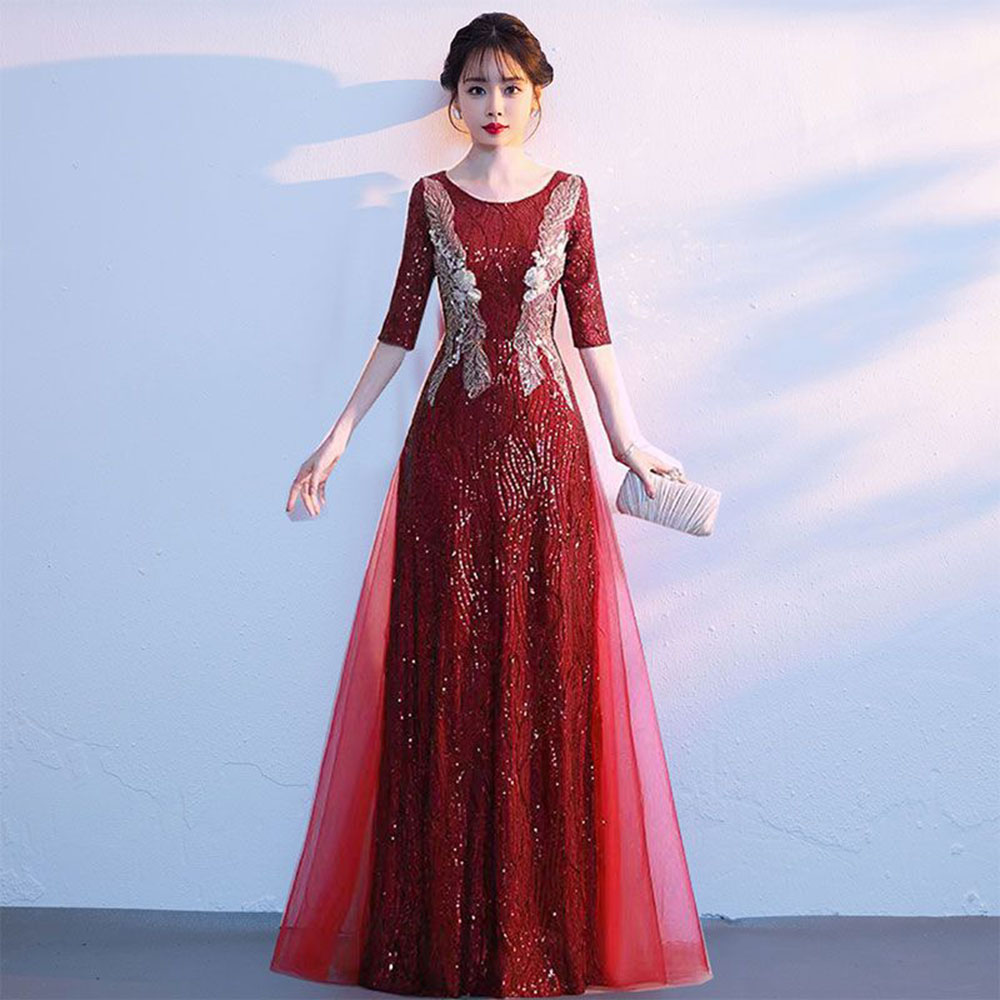 ROYALBELLE 여성 고급스러운 화려한 연출용 원피스 반짝이는 공연 드레스 우아한 무대복 K020704 39,300원