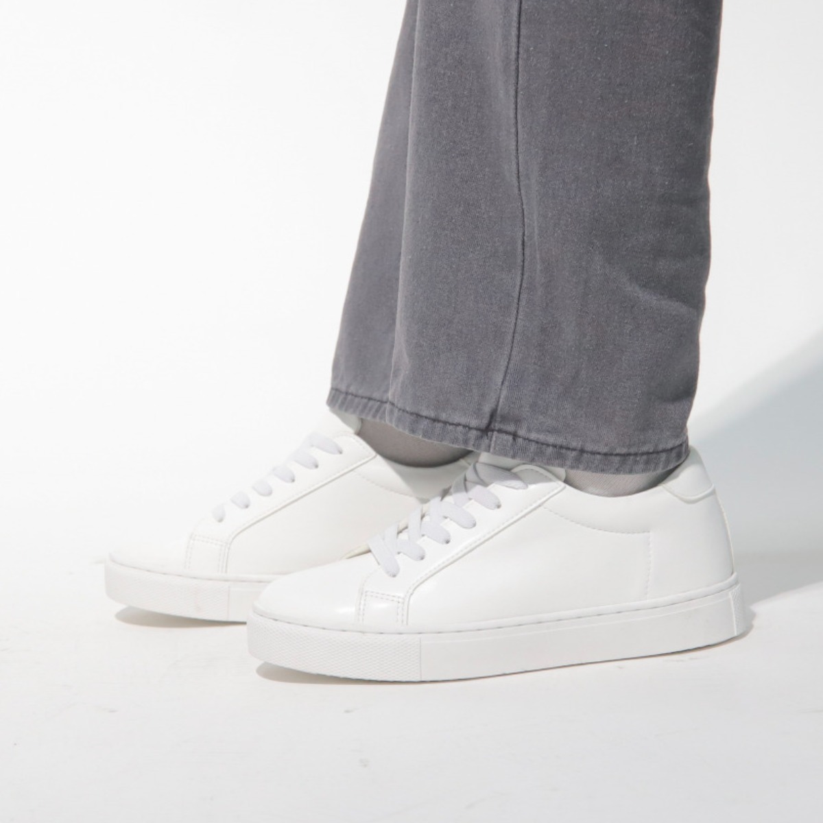 로버 남자스니커즈 티안나는 6cm 발편한 키높이 정장스니커즈 밴딩끈 여성 남성 커플 키높이 운동화 34,860원