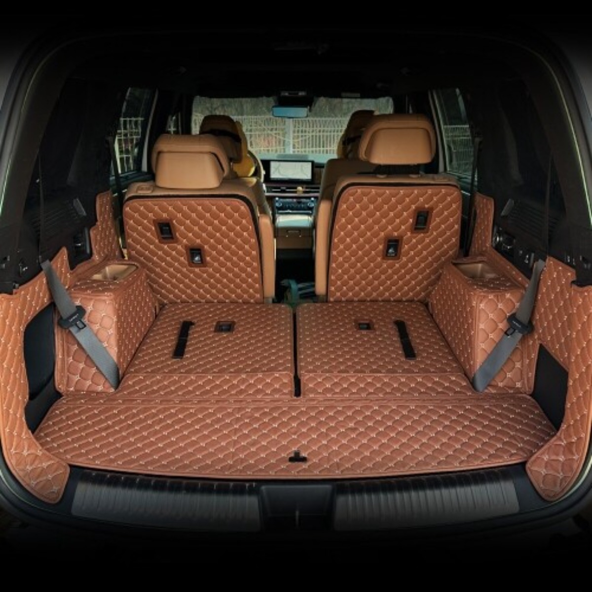 알브이모터스 3D 가죽 퀼팅 싼타페MX5 전용 풀커버 사이드트렁크 매트 세트 (트렁크 도어 미포함), 베이지 111,000원