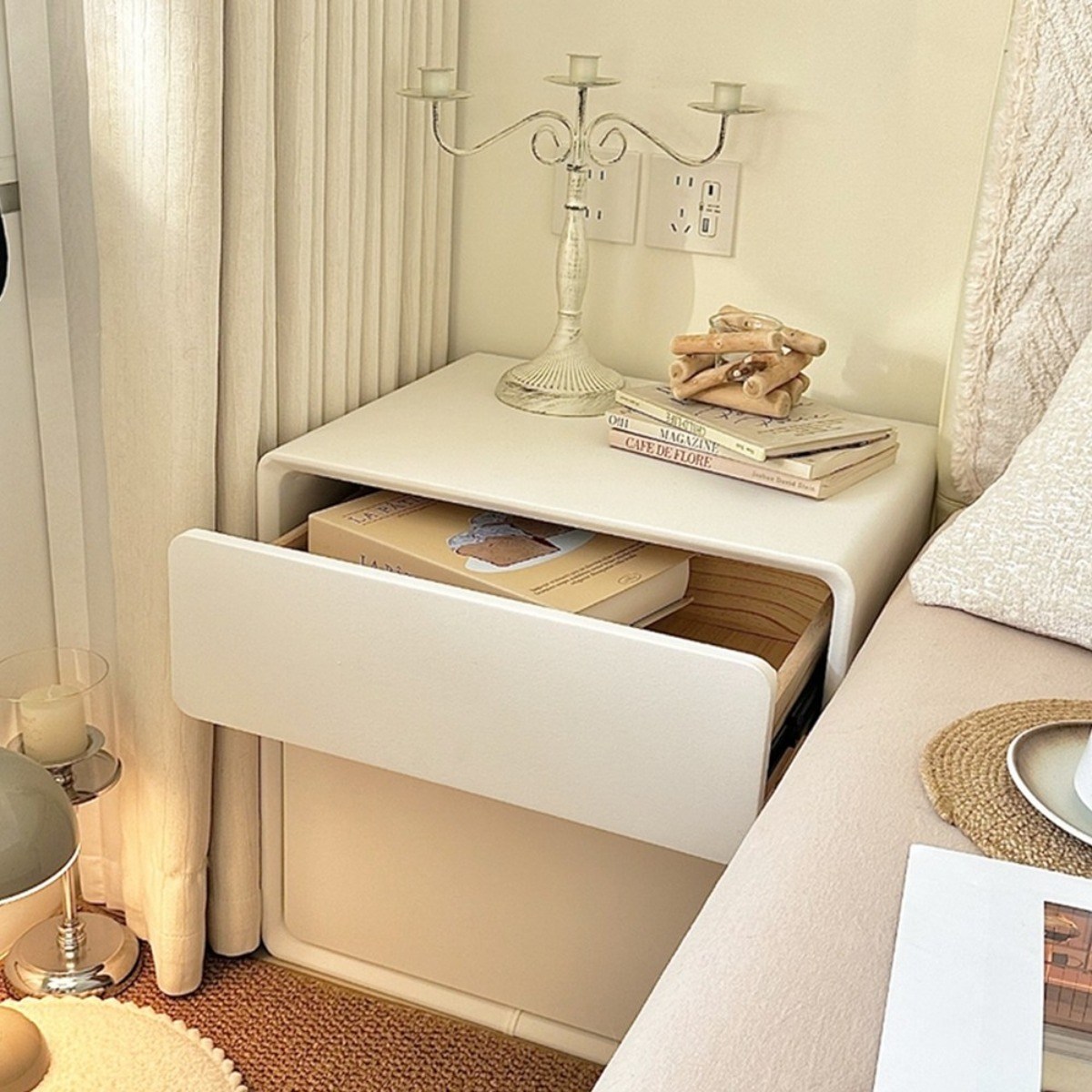 리바홈 내장형 협탁 급고 비밀번호 열쇠 예쁜 소형 미니 가정용 금 책 보관함, 아이보리 [ 가로 40cm ] 183,000원