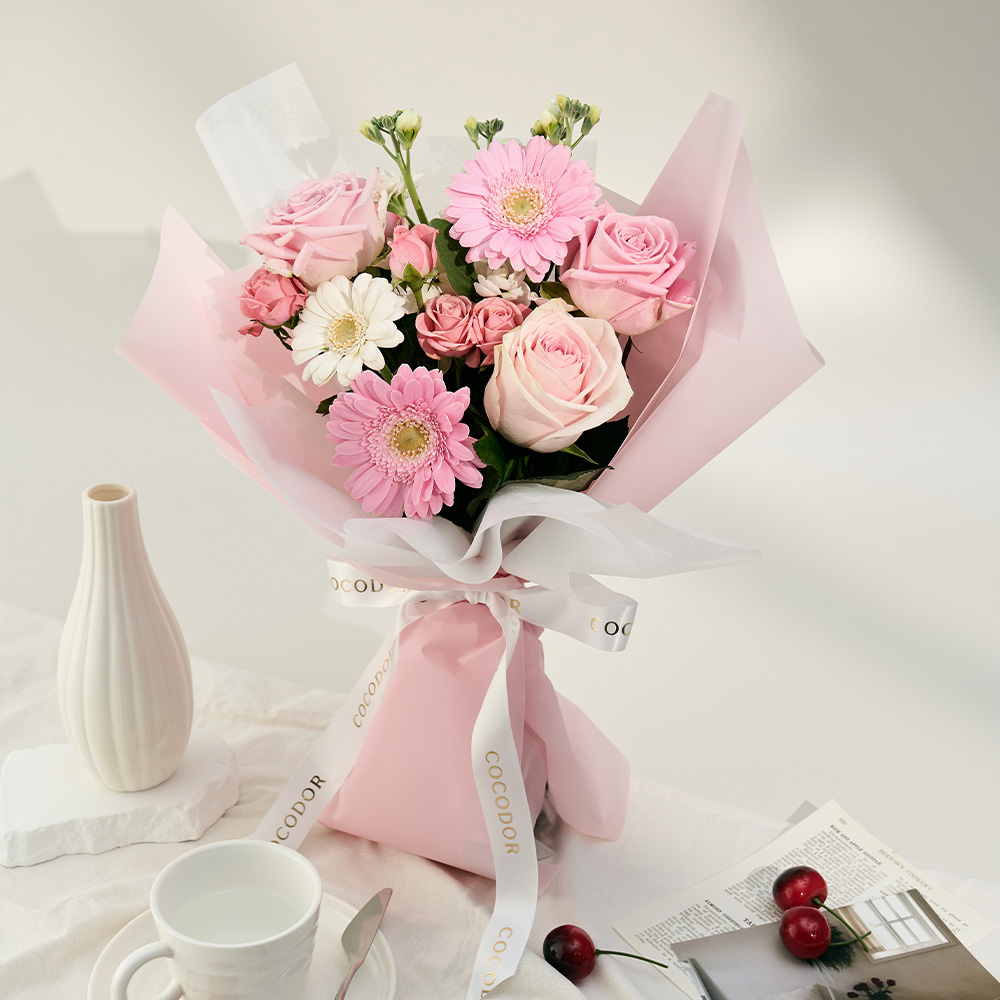 [로켓프레시] 코코도르 생화 퓨어핑크 믹스 꽃다발, 연핑크 32,900원