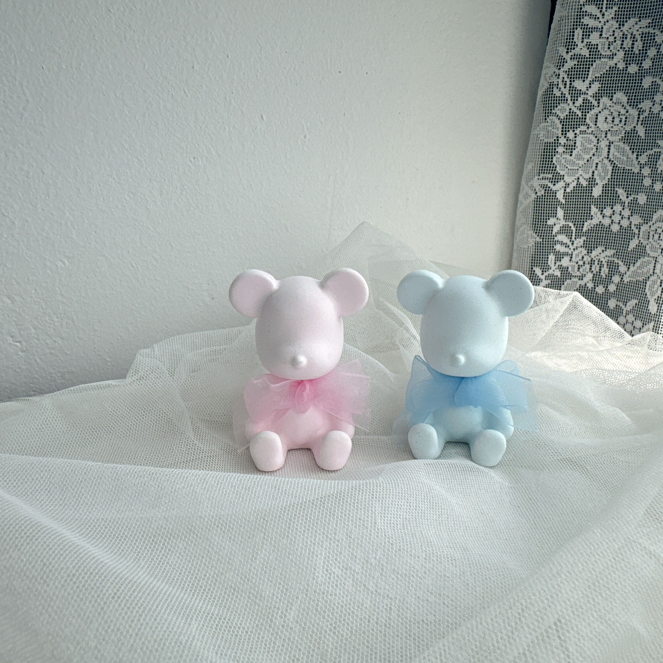 [안녕아띠] 분홍하늘곰 2set 베어브릭 차량용 석고방향제 (5ml리필오일+클립2종+상자포장), 다우니 22,000원