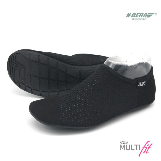 뉴베라 멀티핏아쿠아슈즈(블랙) 워터슈즈 아쿠아슈즈 여름슈즈 빠지 빠지신발 물놀이신발 아쿠아삭스 12,800원
