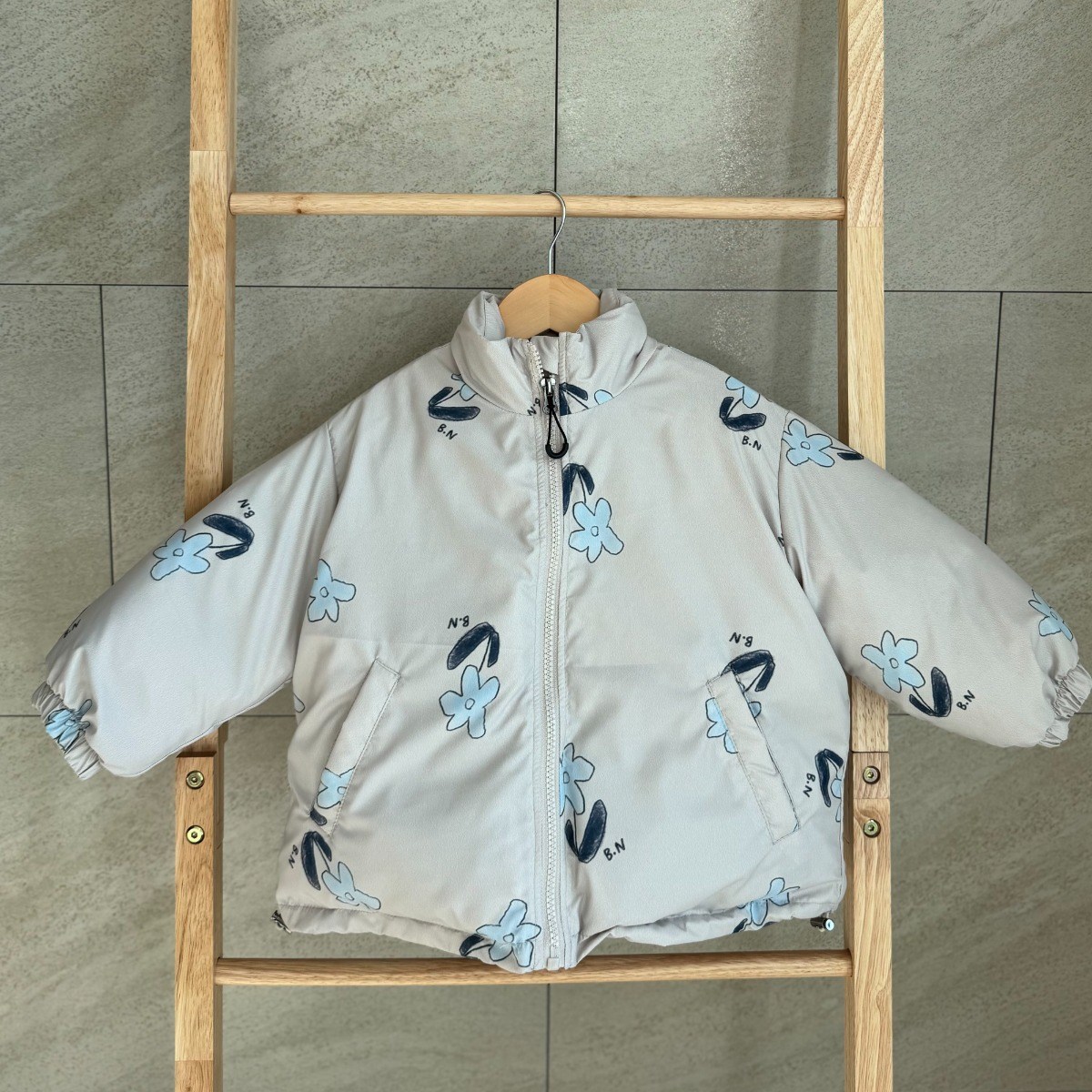 [소이아] 블루밍 플라워 덕다운 유아 패딩 120,000원