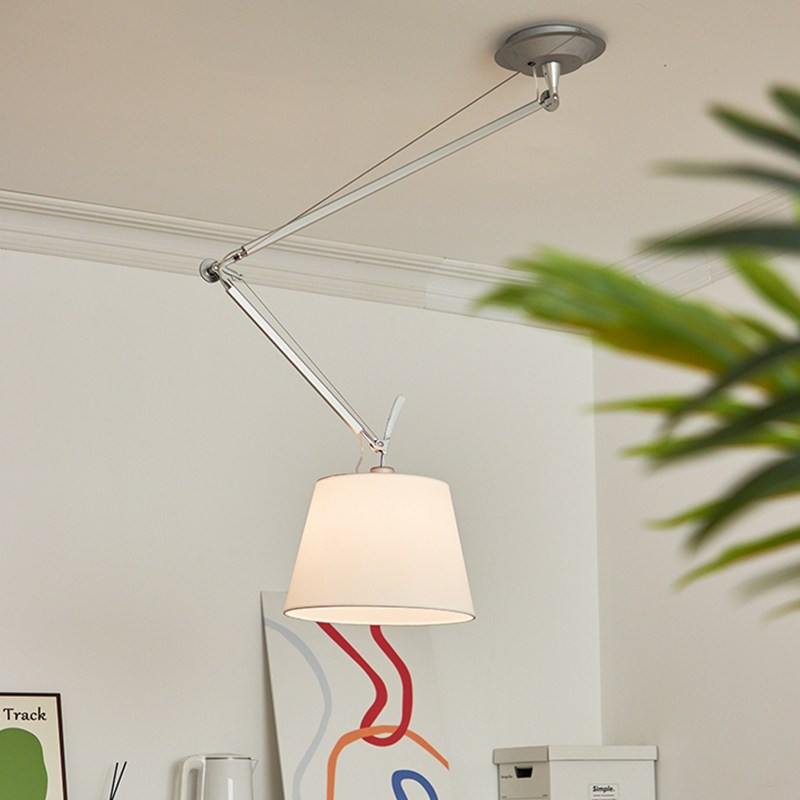 아르떼미데  관절 펜던트 각도조절 조명 식탁등 서스펜션 조명 139,000원