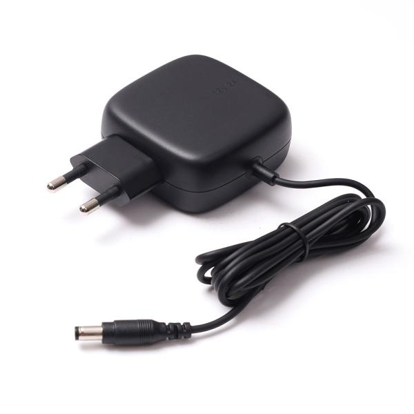 (KT) 아답터, 200~220V / 12V 2A (내경2.1mm/외경5.5mm) 전원 코드 일체형 (박스포장) 3,900원