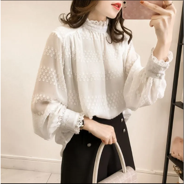 루스리더 여성 레이스넥 벌룬소매 긴팔 블라우스  E39 29,000원