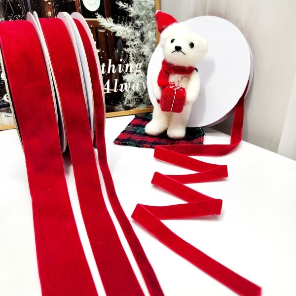 국산 양면 벨벳리본 끈 크리스마스 리본 트리 데코 오너먼트 18미터 22,000원
