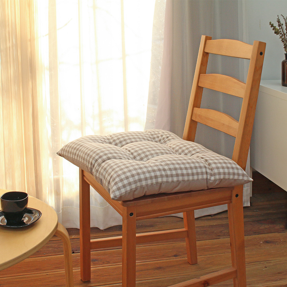 우리앤데코 깅엄 체크사각 빵빵이 방석 2p 19,500원