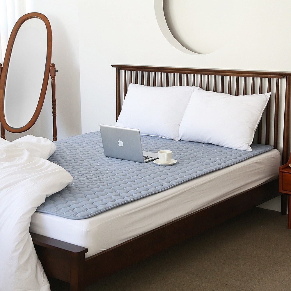 한일온열기 전기매트 베어맘 앞뒤사용 전자파없는 카본 탄소 매트 그래핀 무전자계 전기장판 87,500원