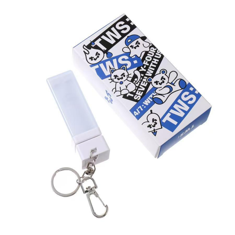 [원스크리글로벌] 투어스 TWS 미니 응원봉 키링, 화이트, 미니응원봉키링 29,900원