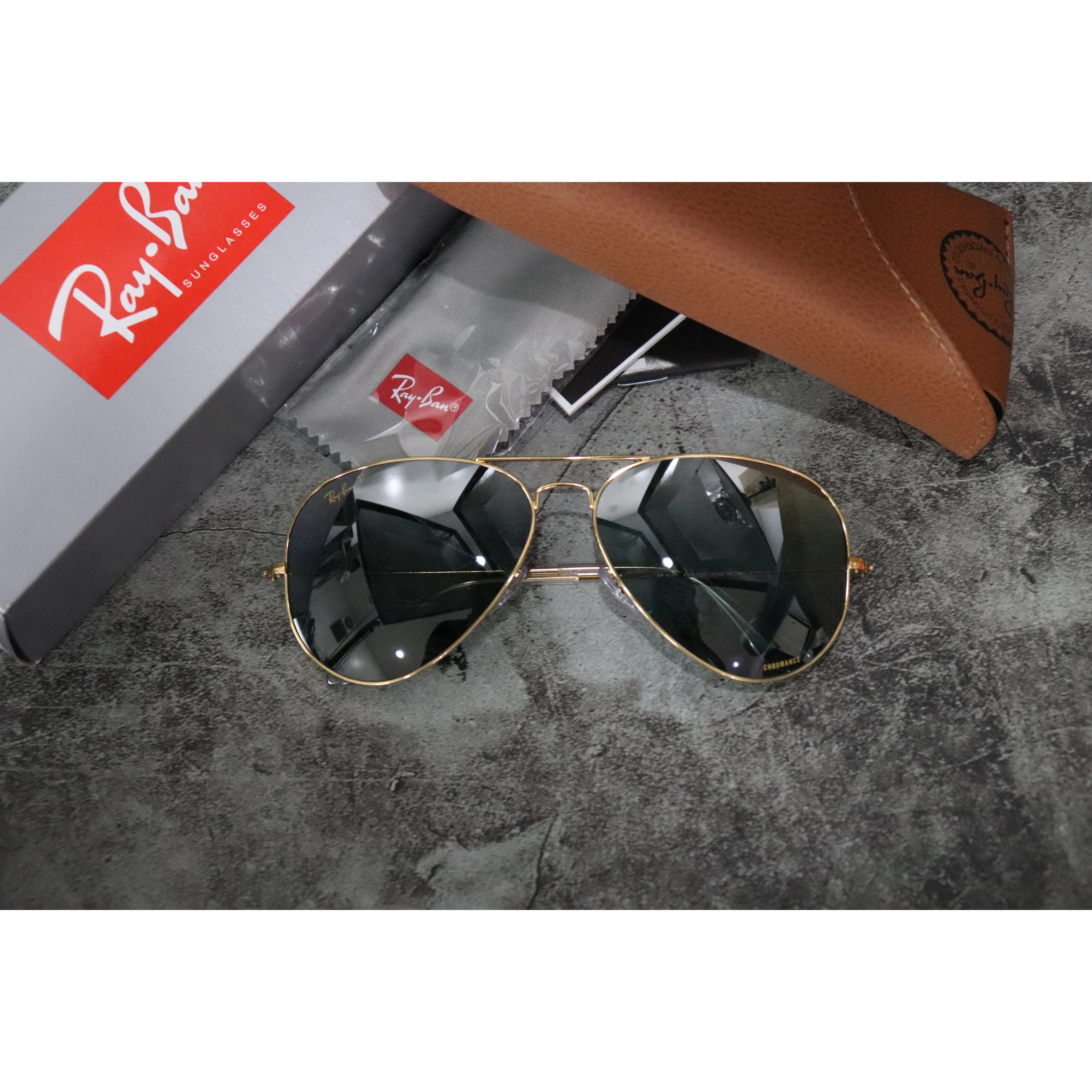 레이벤 3025 보잉 편광 선글라스 아시안핏 룩소티카 수입 글라스 크로맨스 편광 렌즈 290,320원