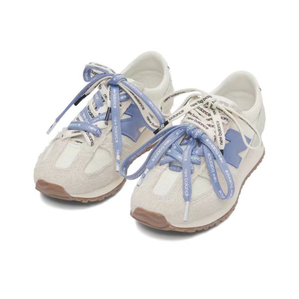 뉴발란스 471 멀티 슈레이스 클래식 화이트 레터링끈 포함 118,440원