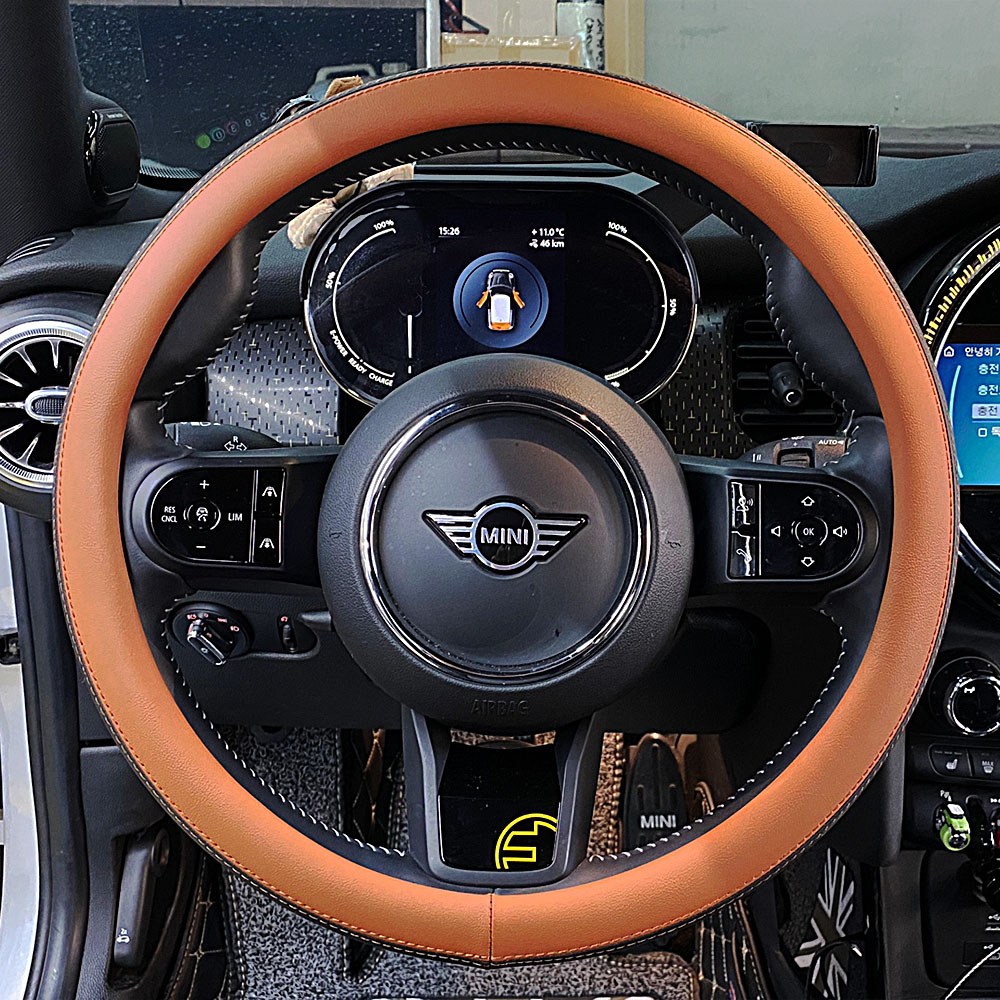 핸들커버 가죽 투톤, 전차종 공용,370-380mm사이즈 사용가능, 1.브라운 20,000원