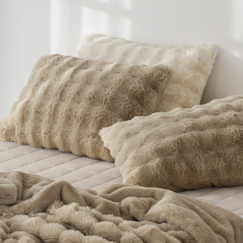 헬로우슬립 앙고라촉감 구름 극세사 베개커버 12,000원